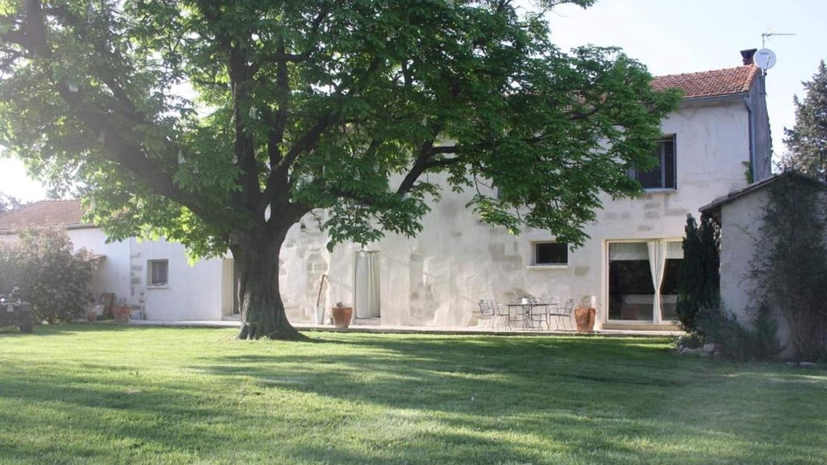 Barbentane House | LE PETIT MAS BETWEEN PROVENCE 5 people maximum