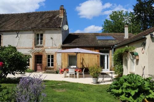Nailly House | Le Petit Moulin Côté Cour