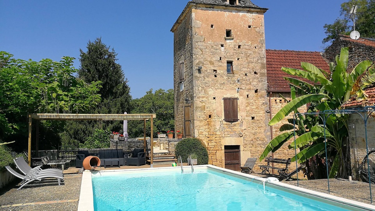 Goujounac House | Le Pigeonnier