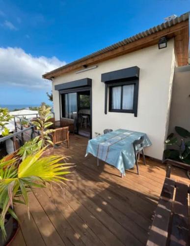 Piton Saint-Leu Apartment | Le Pistachier