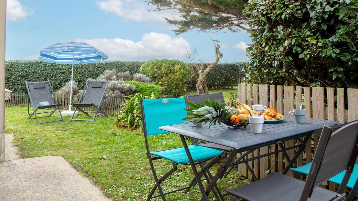 La Bernerie-en-Retz House | Le Plan d'Eau by Interhome