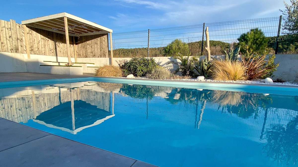 Ornaisons Villa | LE Point BE - Villa Avec Piscine Chauffée Pour 6 Personnes