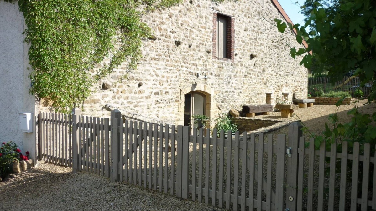 Sapogne-sur-Marche House | Le Point du Jour, a charming house