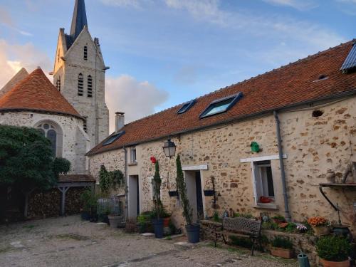 Chatres Bed & Breakfast | le Portail bleu