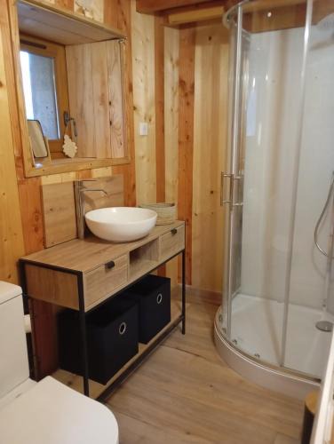 Plancher-Bas House | Le poulailler