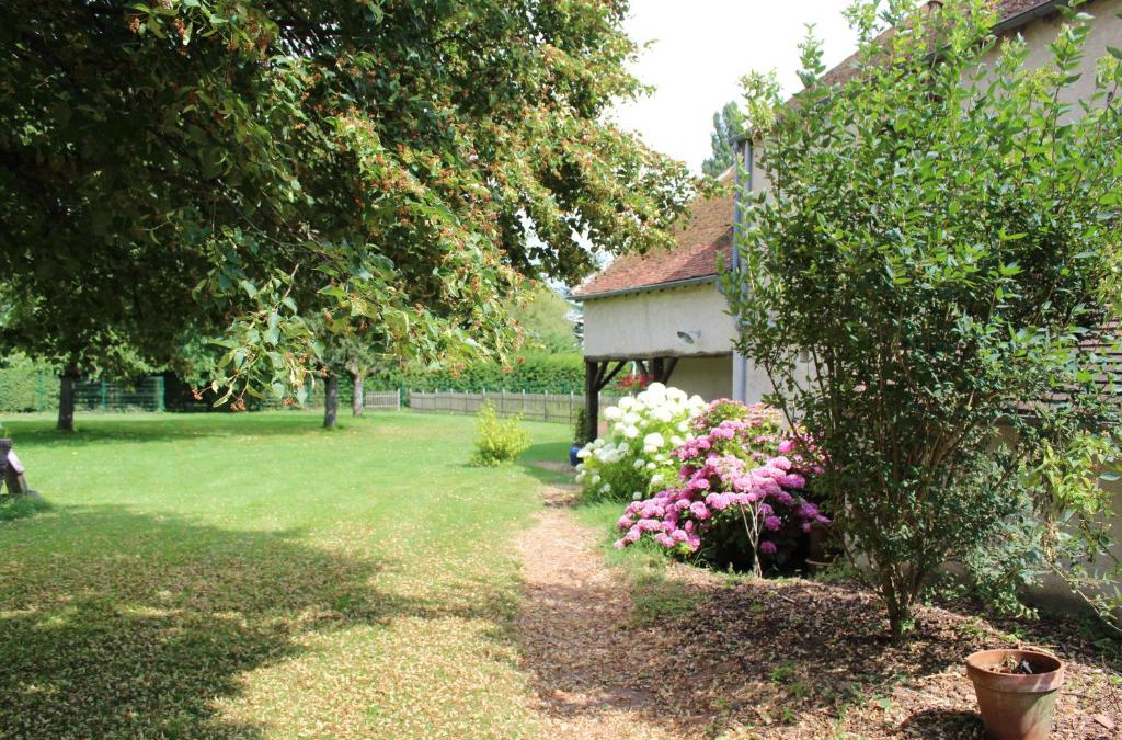 Guerard House | Le Poule House