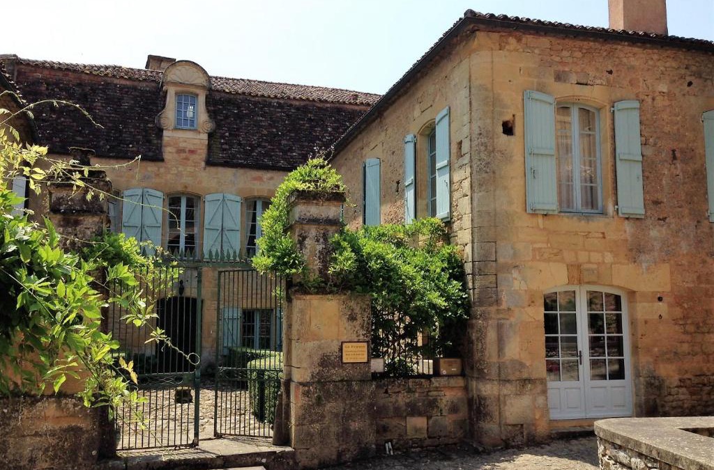 Biron Bed & Breakfast | Le Prieuré du Château de Biron