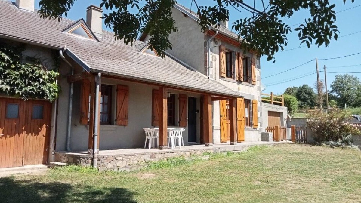 Charbonnieres-les-Vieilles House | Le Quiet Gîte à la Campagne