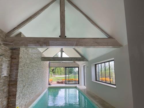 Nonvilliers-Grandhoux Villa | Le QG 28