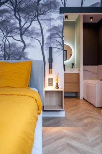 Saint-Quentin Apartment | Le Quatrième Mur