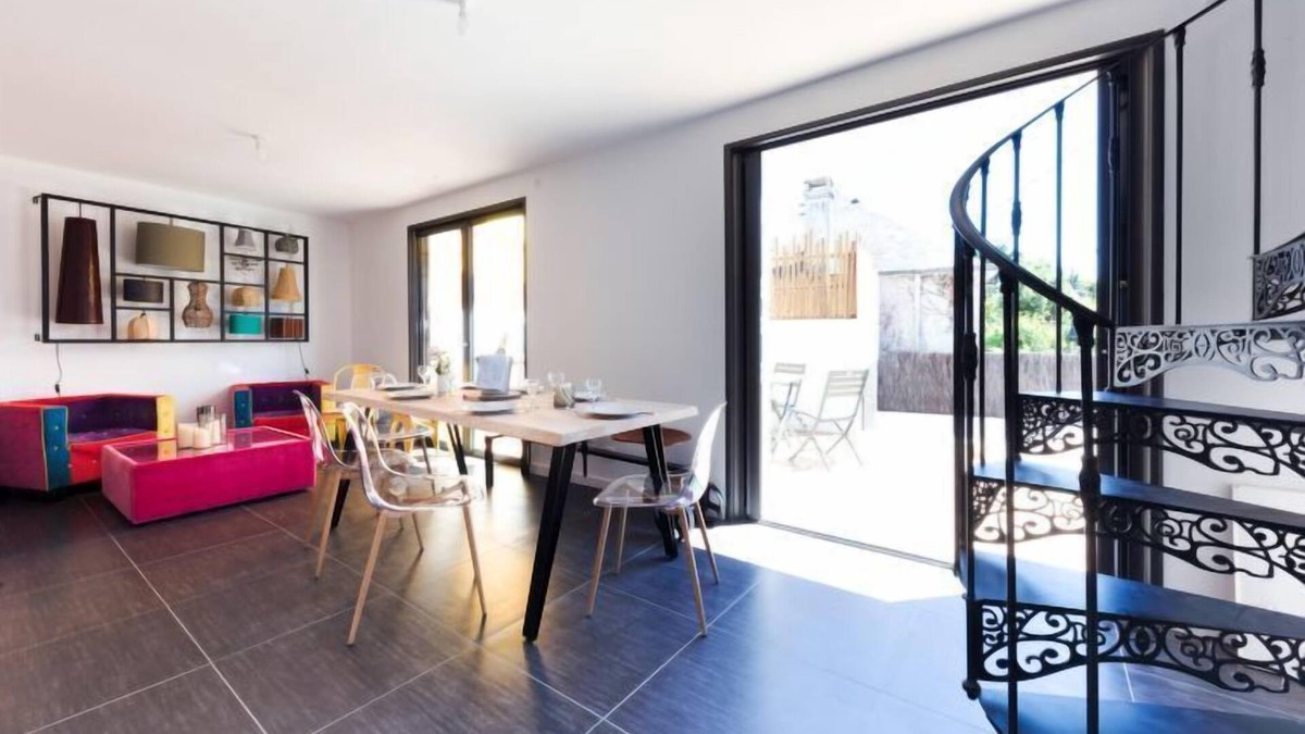 Carnac House | Le Rahic by Interhome