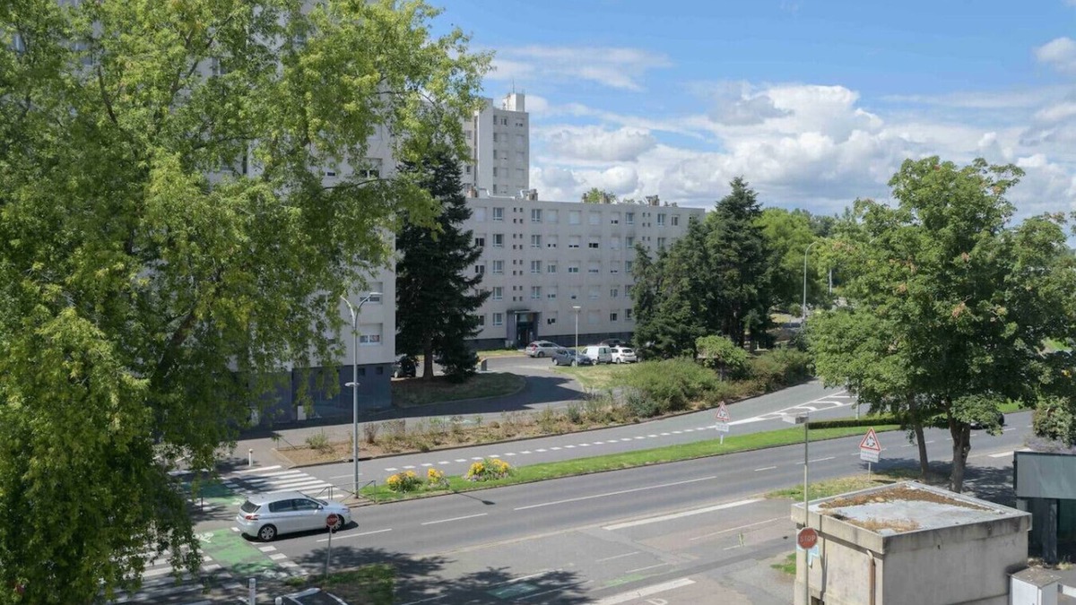 Vichy Apartment | Le Raymond - 48 allée des ailes - Vichy