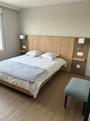 Esclavelles Hotel | LE RELAIS DES HAYONS