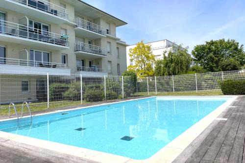 La Maladrerie Apartment | Le Rooftop - Terrasse - Parking - Piscine