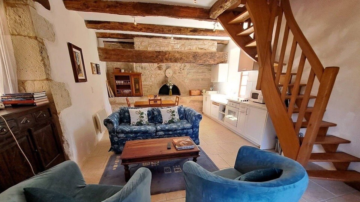 Villeneuve d'Aveyron House | Le Rosier - cozy wooden and stone house in the countryside