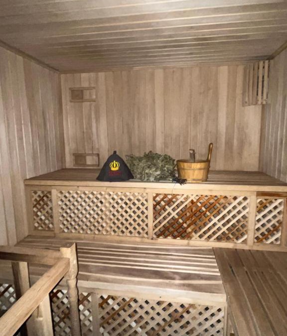 Verneuil-sur-Vienne House | Le Royal - Piscine intérieure - sauna