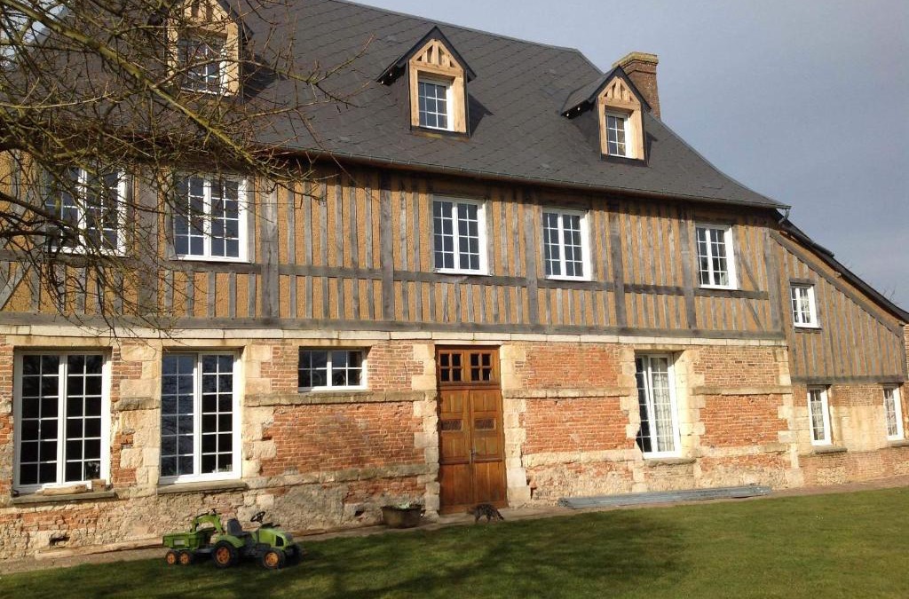 Amfreville-la-Campagne House | Le Saint Aubin- Maison d hôtes dans ce monastère du 16 siècle