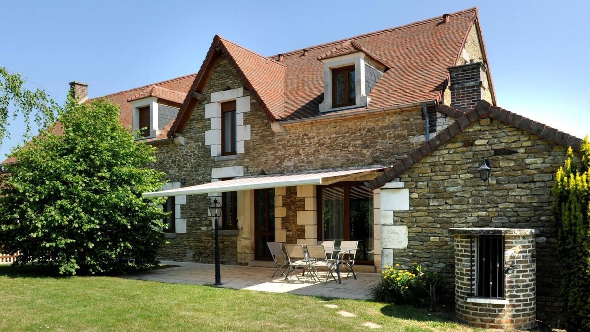 Prusy House | Le Saint Roch - PRUSY