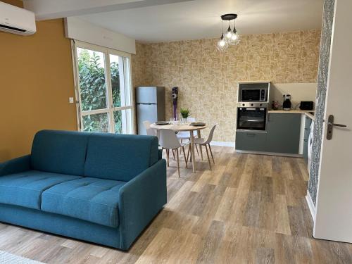 Deols Apartment | Le Sainte Hélène - Climatisation - Parking privé - Wifi