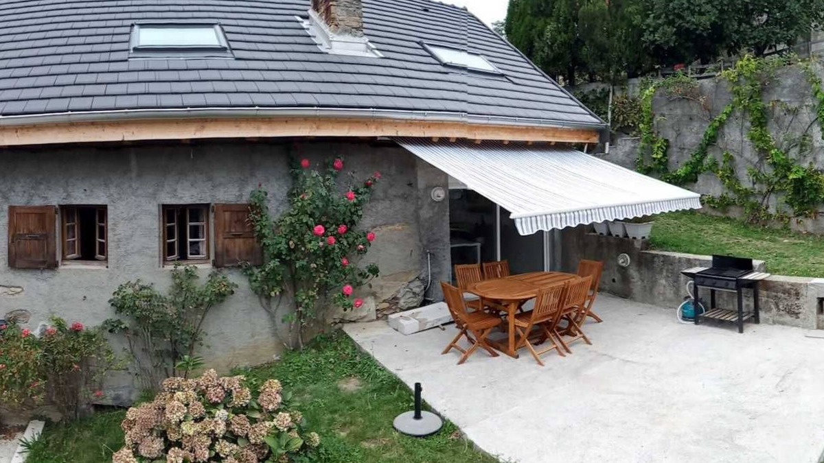 Aiton House | LE SARTOZ - AITON - Gîte