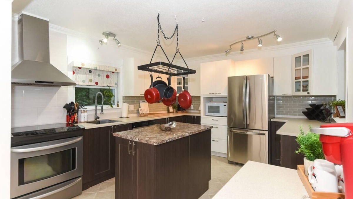 Bowman Cottage | LE Sauna - Beautiful Cottage for Rent in Bowman