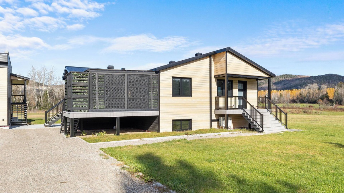 Riviere-a-Pierre Ski Chalet | Le Shack à Momo