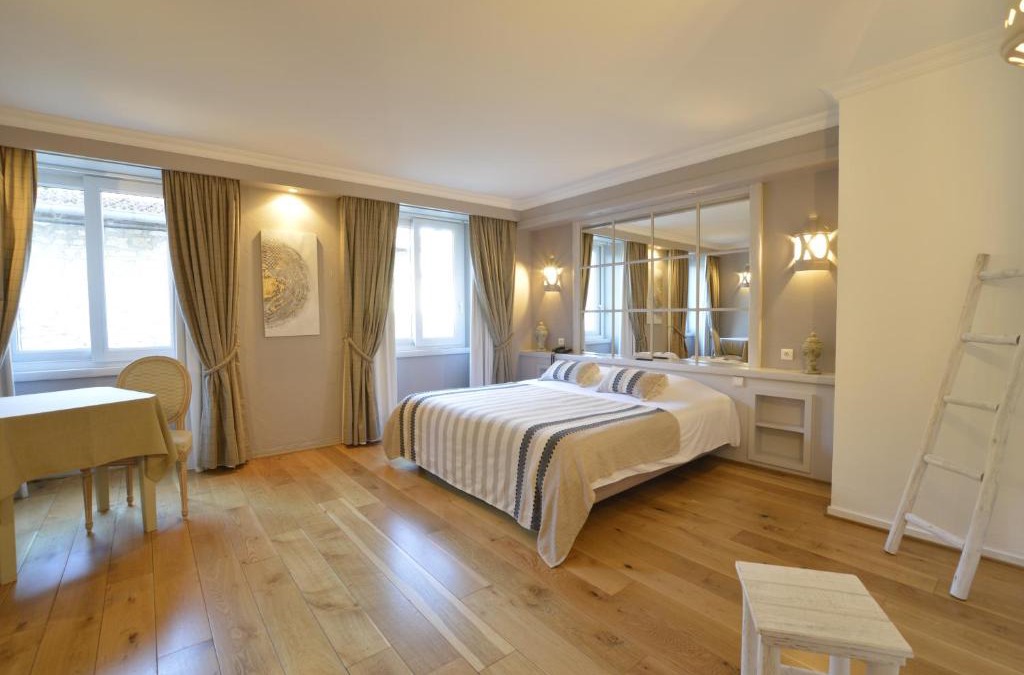 Joinville Hotel | LE SOLEIL D'OR