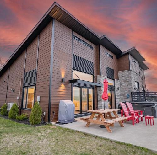 Saint-Jean-de-Matha Ski Chalet | Le sommet du golf avec SPA