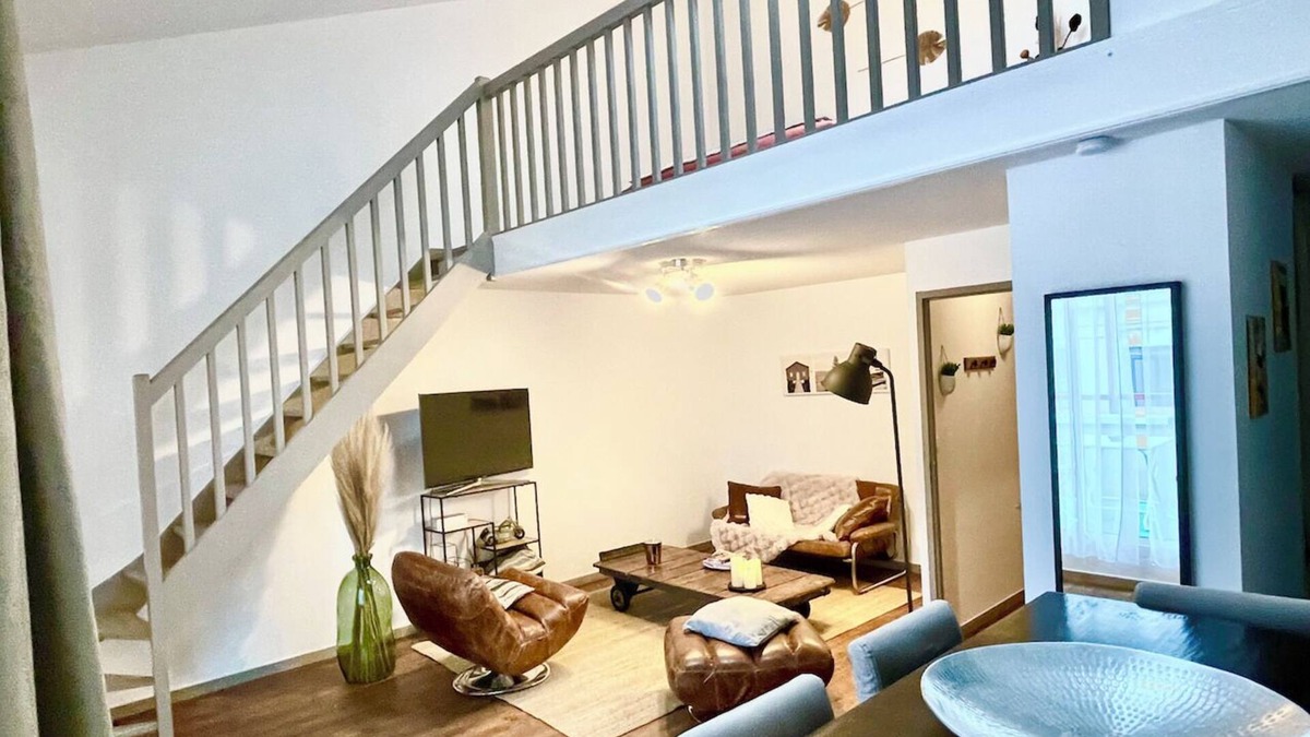 Cholet Apartment | Le STAND' Gambetta, DUPLEX STANDING downtown, quiet and comfortable