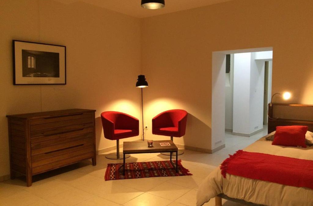 Auriac-sur-Vendinelle Apartment | Le Studio du Château