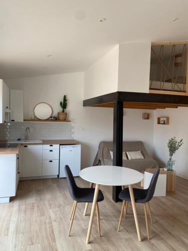 Ruelle-sur-Touvre House | Le Studio