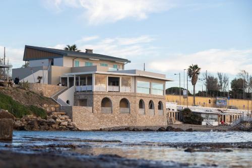 Civitavecchia Apartment | Le Suites sul Mare di Esterina