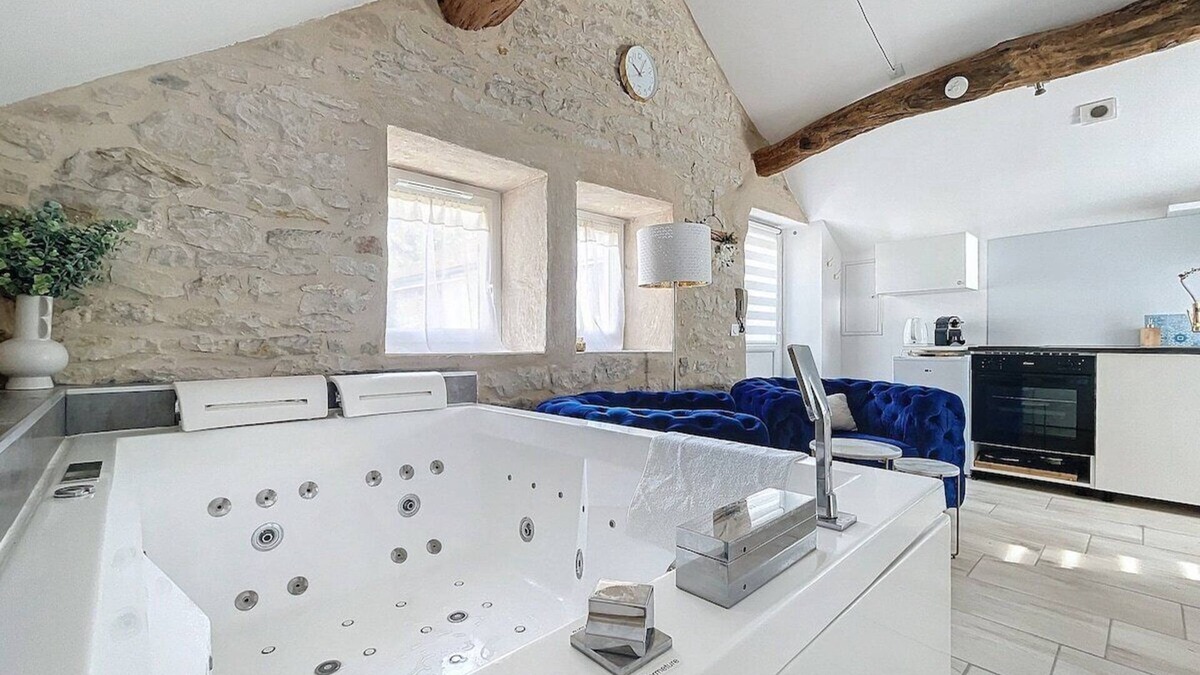 Talant Apartment | Le Talantueux - Balneotherapy in a peaceful setting