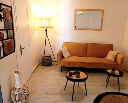 Saint-Jean-de-Crieulon Apartment | Le Temps Suspendu/Balnéo/Sauve