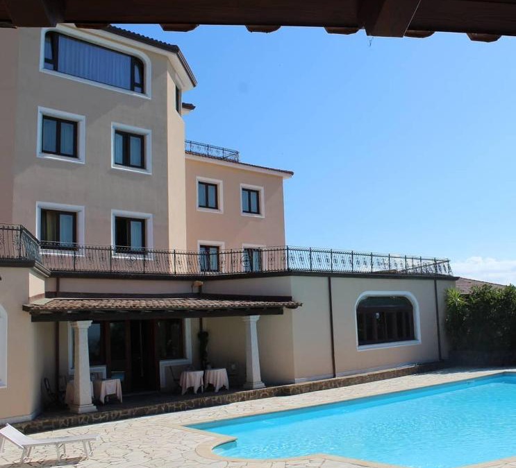 Bono Hotel | Le Tre Rose