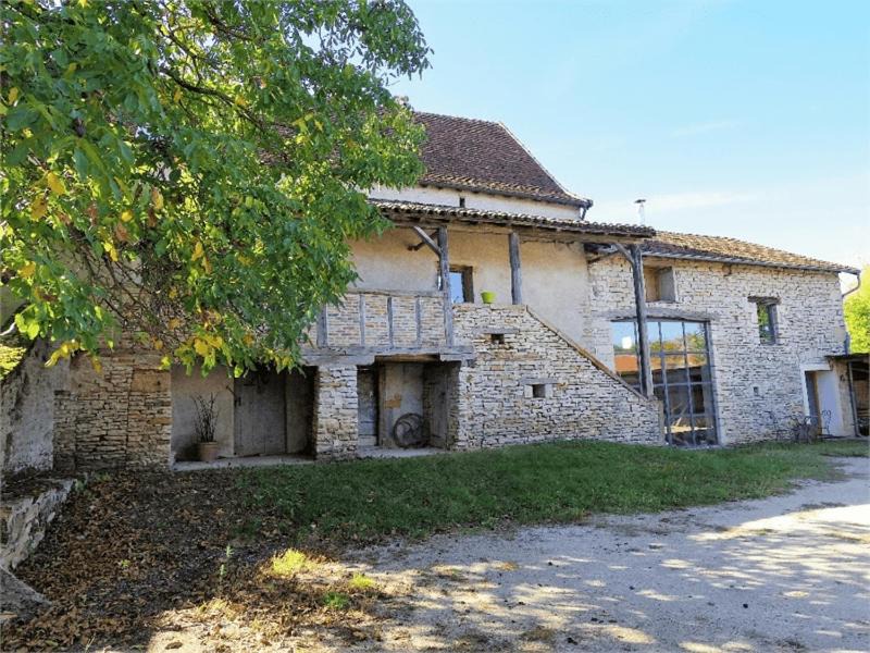 Massilly Bed & Breakfast | Le Verger de Massilly