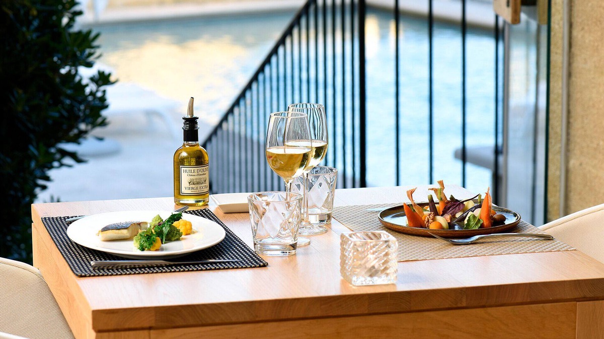 Castillon-du-Gard Hotel | Le Vieux Castillon