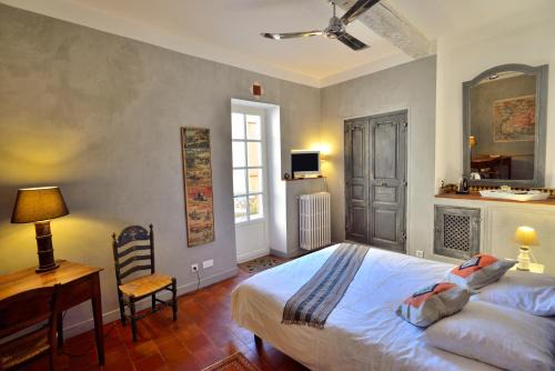 Sainte-Valiere Bed & Breakfast | Le village-hôtes