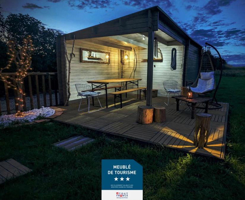 Acheres-la-Foret Ski Chalet | Le Woody Lodge, Large cottage with wooden deck and chalet with garden view next to Fontainebleau Forest