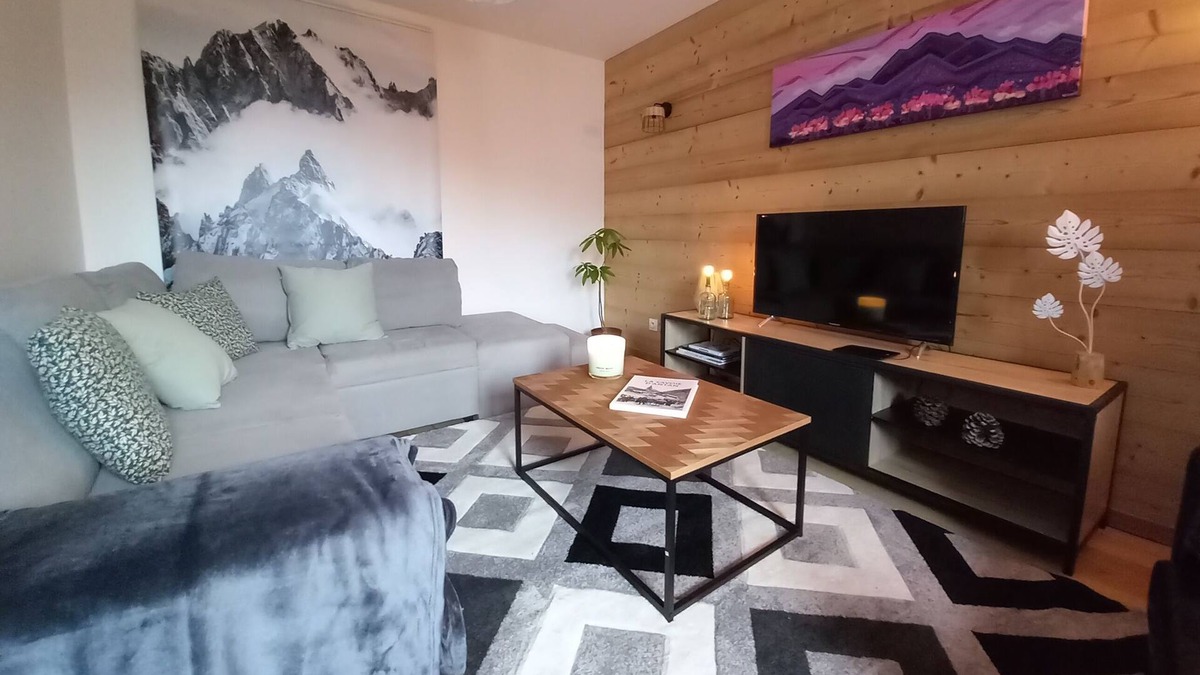 Aigueblanche Apartment | Le Zèdèl - Joli Duplex vue Montagne, Idéalement Situé Savoie