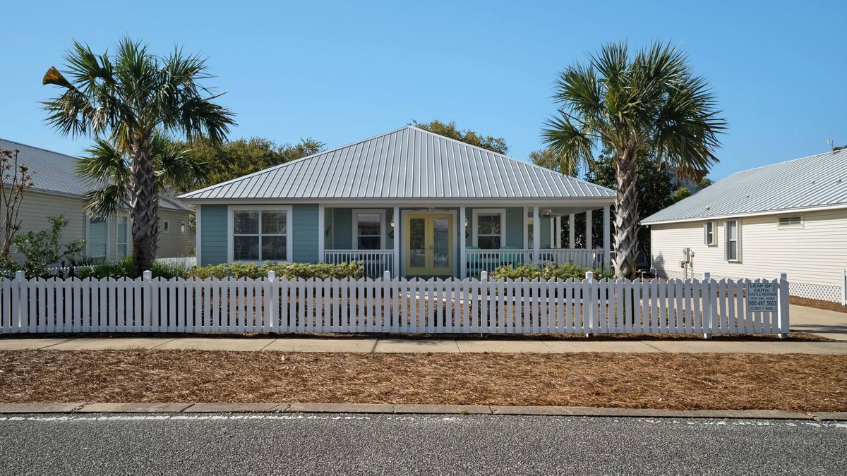 Clipper Cove Cottage | Leap Of Faith-Near Gulf - Beach Set up - Contactless entry