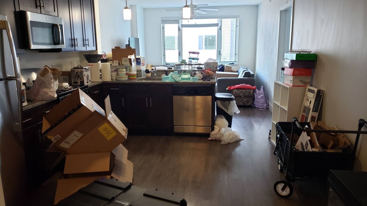 Clifton Heights Apartment | Lease Takeover in Private Room in 2B/2B Apt in Cincinnati, OH