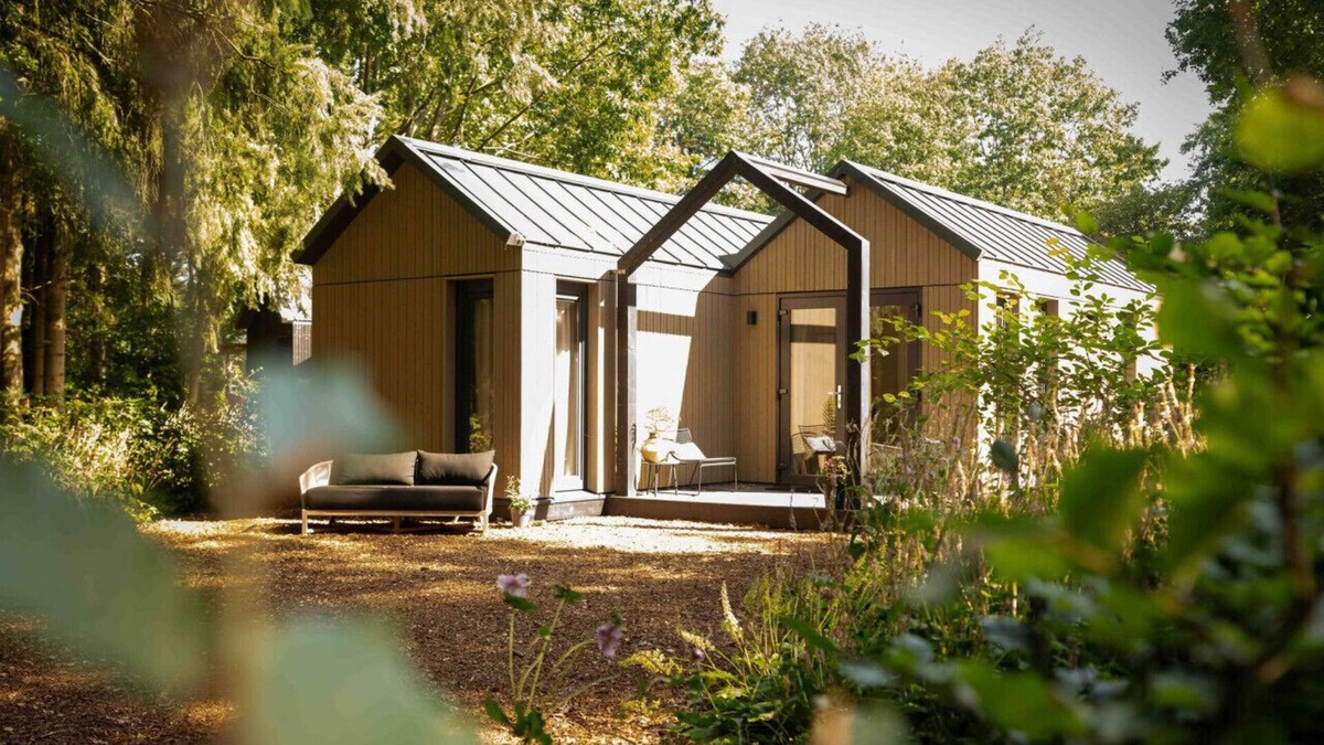 Municipality of Epe House | Leave behind the hustle and bustle and embrace the serene beauty of nature at our accommodation!