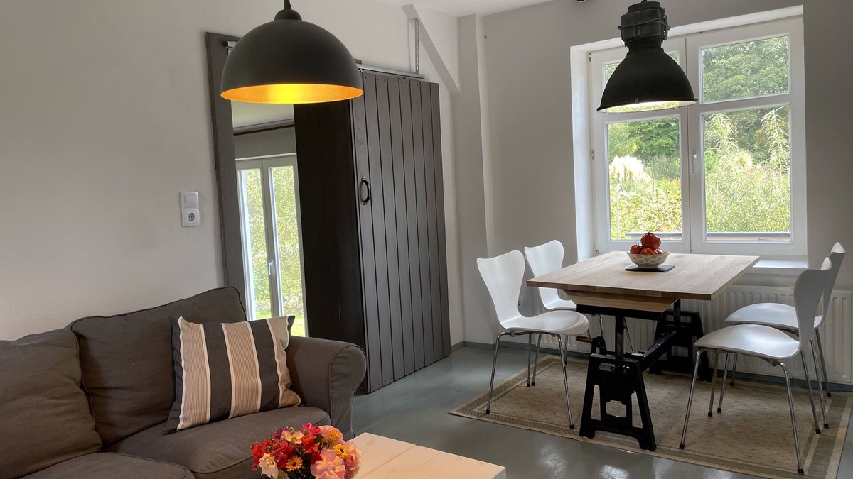 Althemmoor House | Leben am See. Kleines, Feines Ferienhaus auf Naturgrundstück Direkt am See
