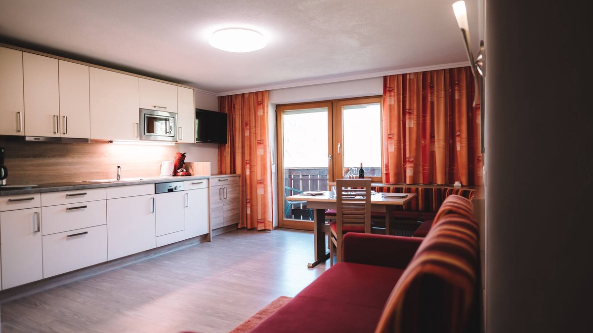 Bach Apartment | Lechtal - Living in a TOP LOCATION in the Superior Apartment TIROL for 2-3 people