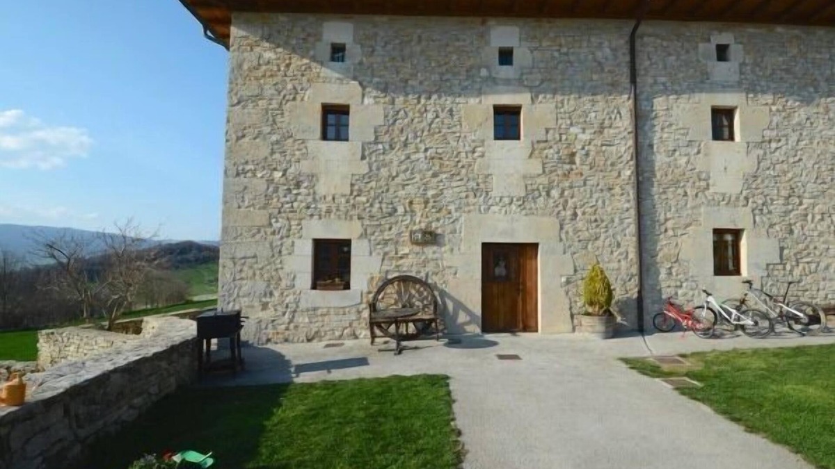 Goni Cottage | Leciaga Rural Cottage for 14 people