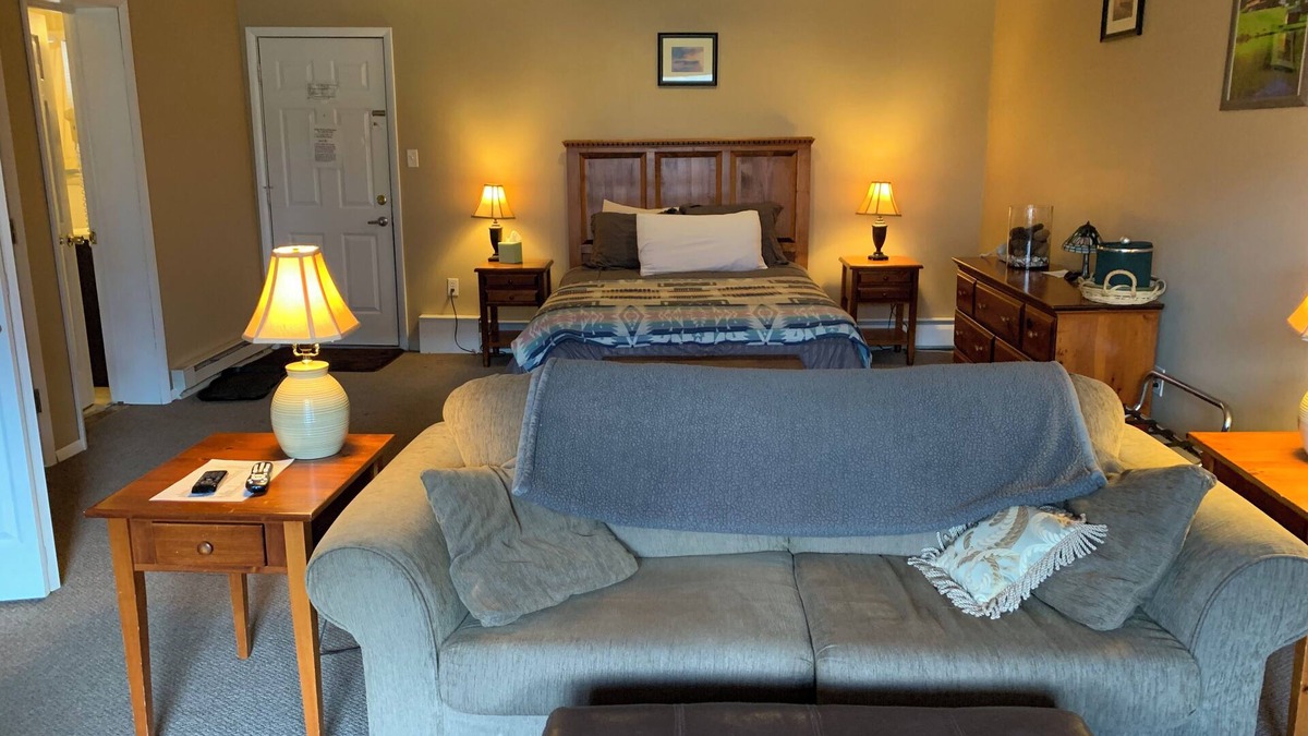 Wilmington Hotel | Ledgerock at Whiteface - Cloudspin Room