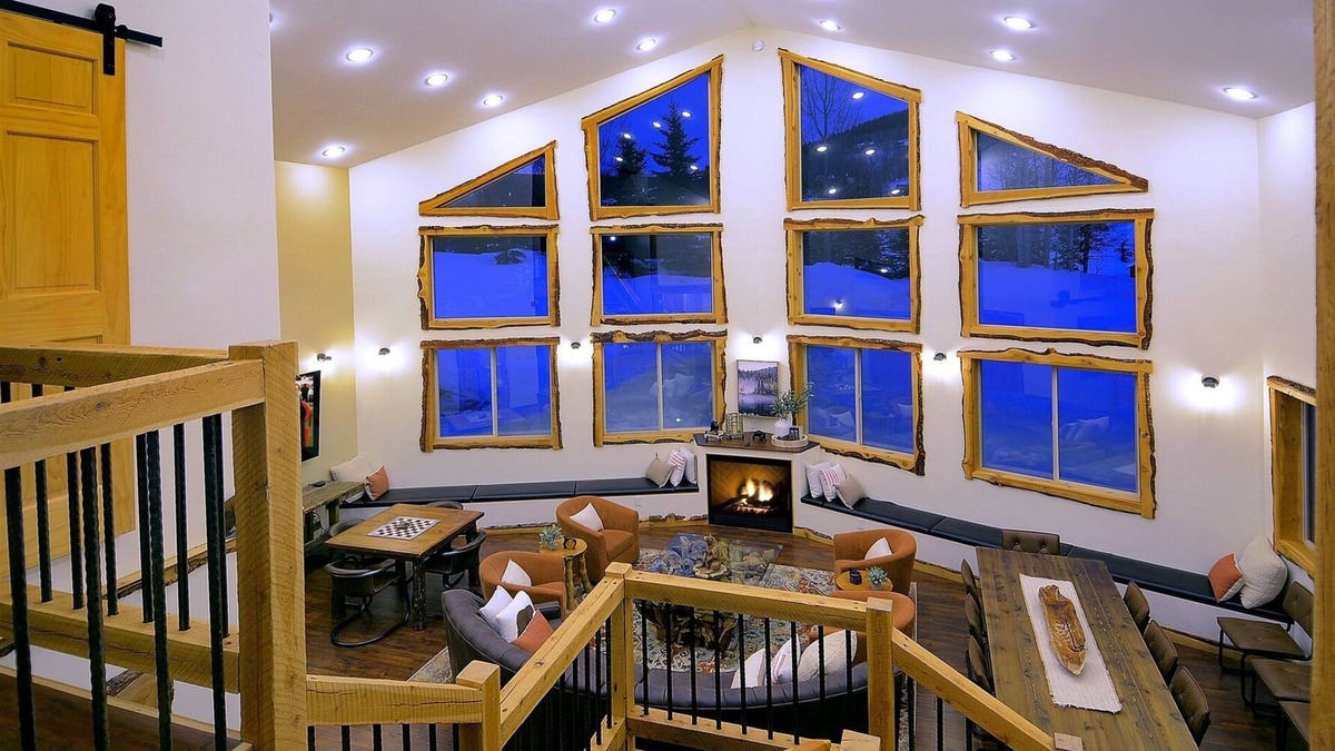 Crested Butte House | Legacy Lodge/Sprawling Lodge Home Close to the Resort, Sleeps 20/Hot Tub/Garage