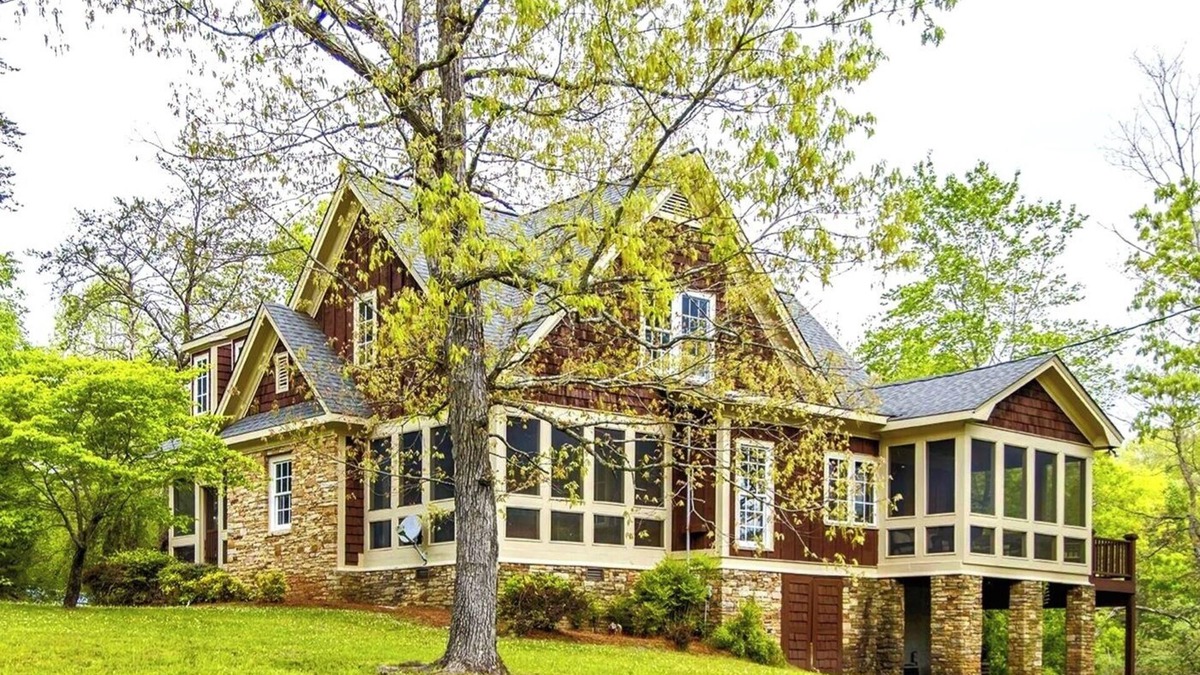 Mentone House | Legacy on the Lake-pool table, hot tub, fire pit, 180 views