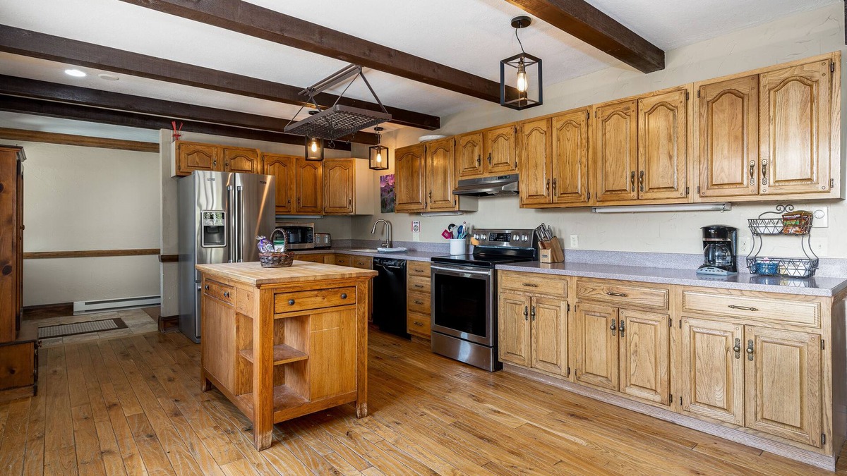 West Yellowstone House | Legacy West